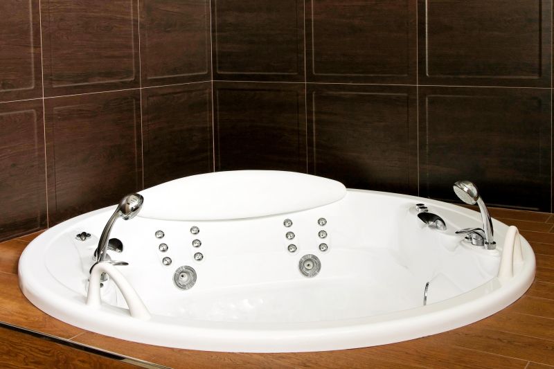 Corner Bathtub with Jets